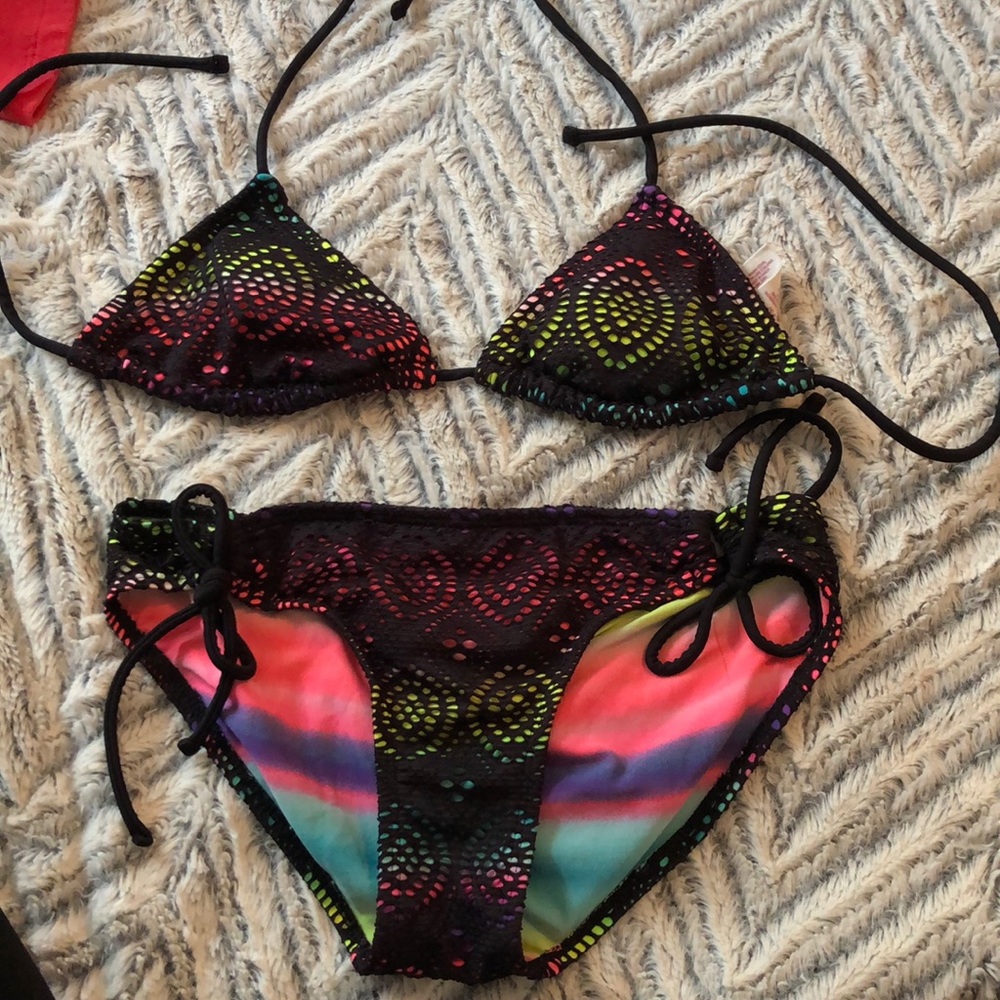 Bathing suit